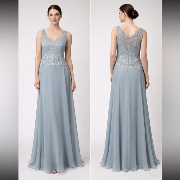 Montage by Mon Cheri Dresses & Skirts - Montage by Mon Cheri beaded bodice sleeveless fit and flare long Gown